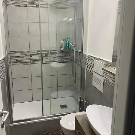 A Casa Di Giallo Bed and breakfast Roma