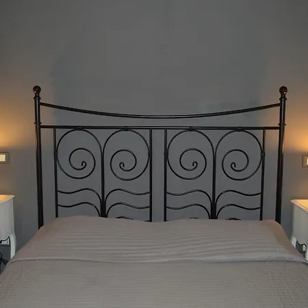A Casa Di Giallo Bed and breakfast 3*